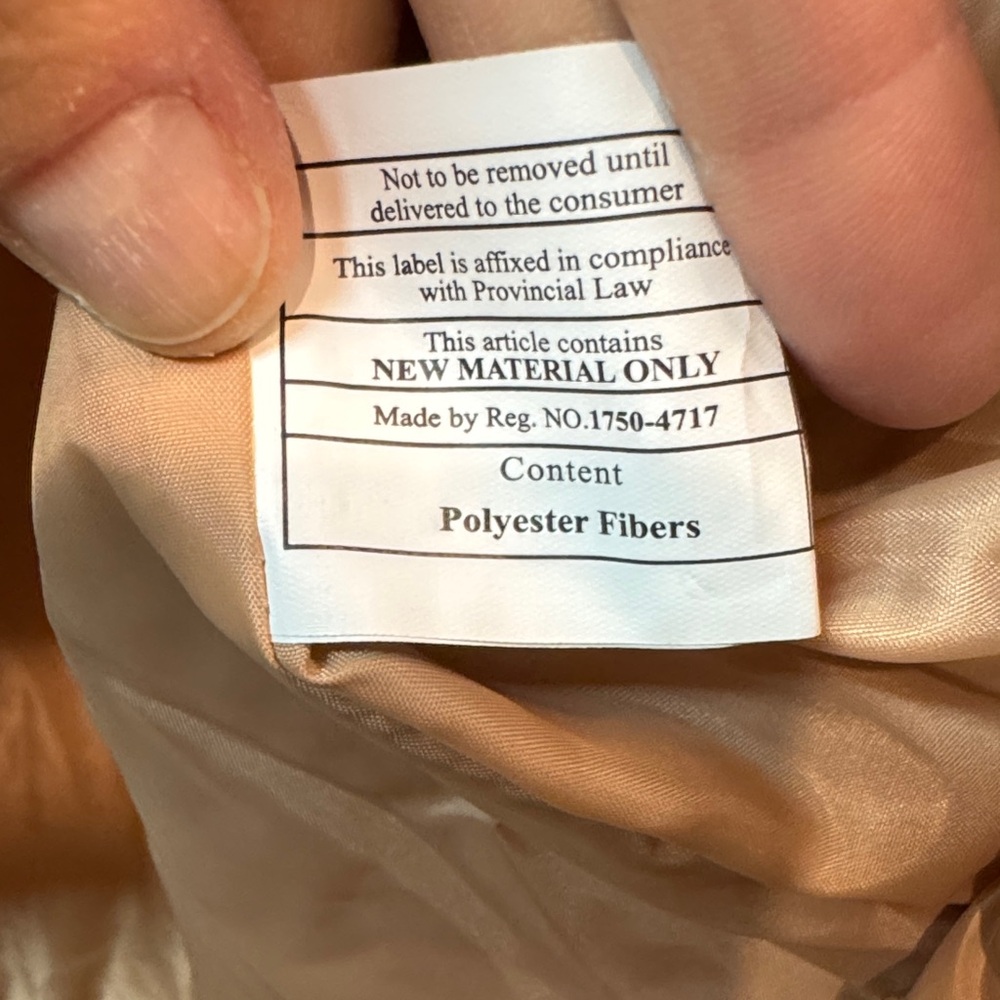 Zella Althetic from Nordstroms Beige Puffer Vest - Picture 6 of 6